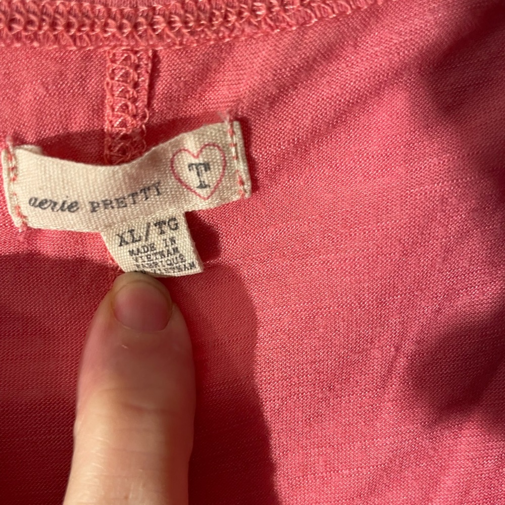 Aerie 3 t-shirt bundle - Picture 4 of 10